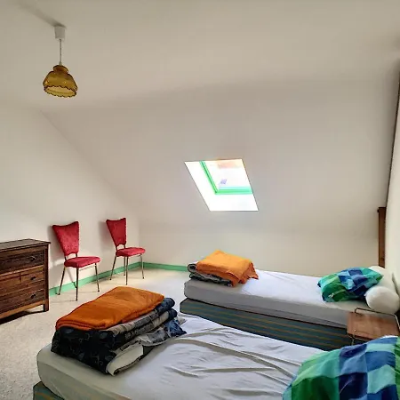 Appartement Duplex Spacieux à 100m De La Plage, 150m Des Commerces, Idéal Pour 4 Pers, - Fr-1-361-30